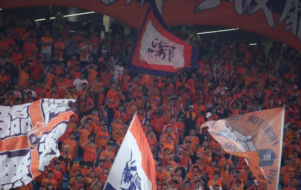 的极端口号 的极端口号