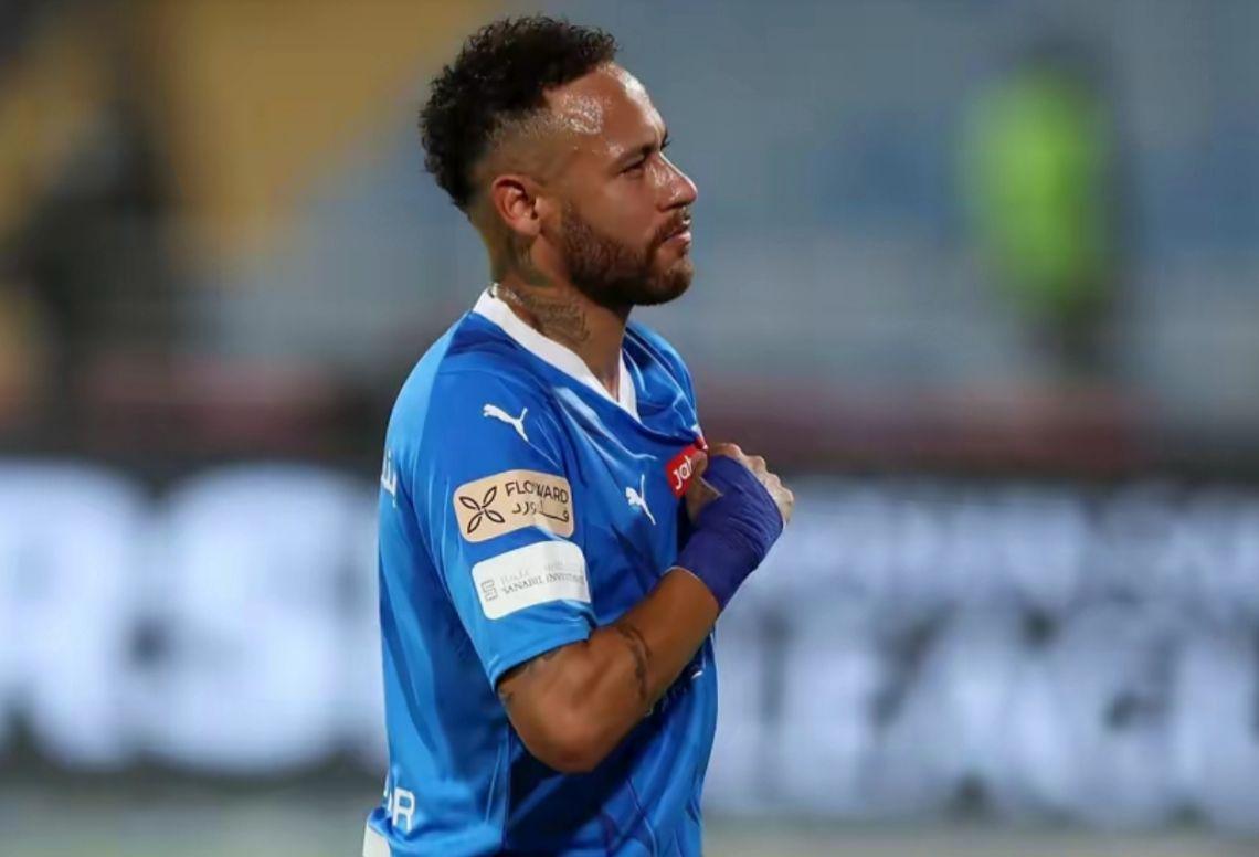 场外收入则, 完成续约, C罗毫无悬 场外收入则, 完成续约, C罗毫无悬