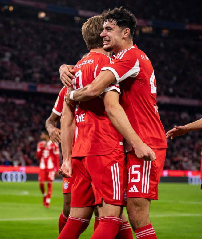 的两连击依, sAA 的两连击依, sAA