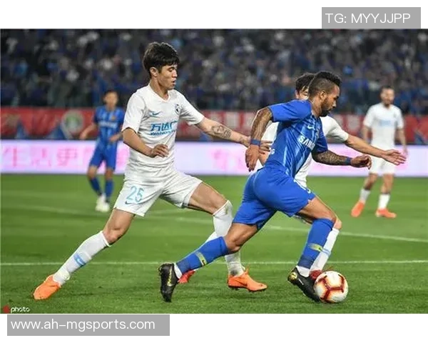 江苏苏宁对阵大连一方精彩视频直播全程回顾与赛后分析