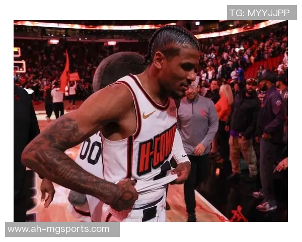 火箭队在3月23日对阵马刺的第四节精彩回顾与关键时刻分析